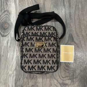 NWOT Michael Kors Crossbody Bag